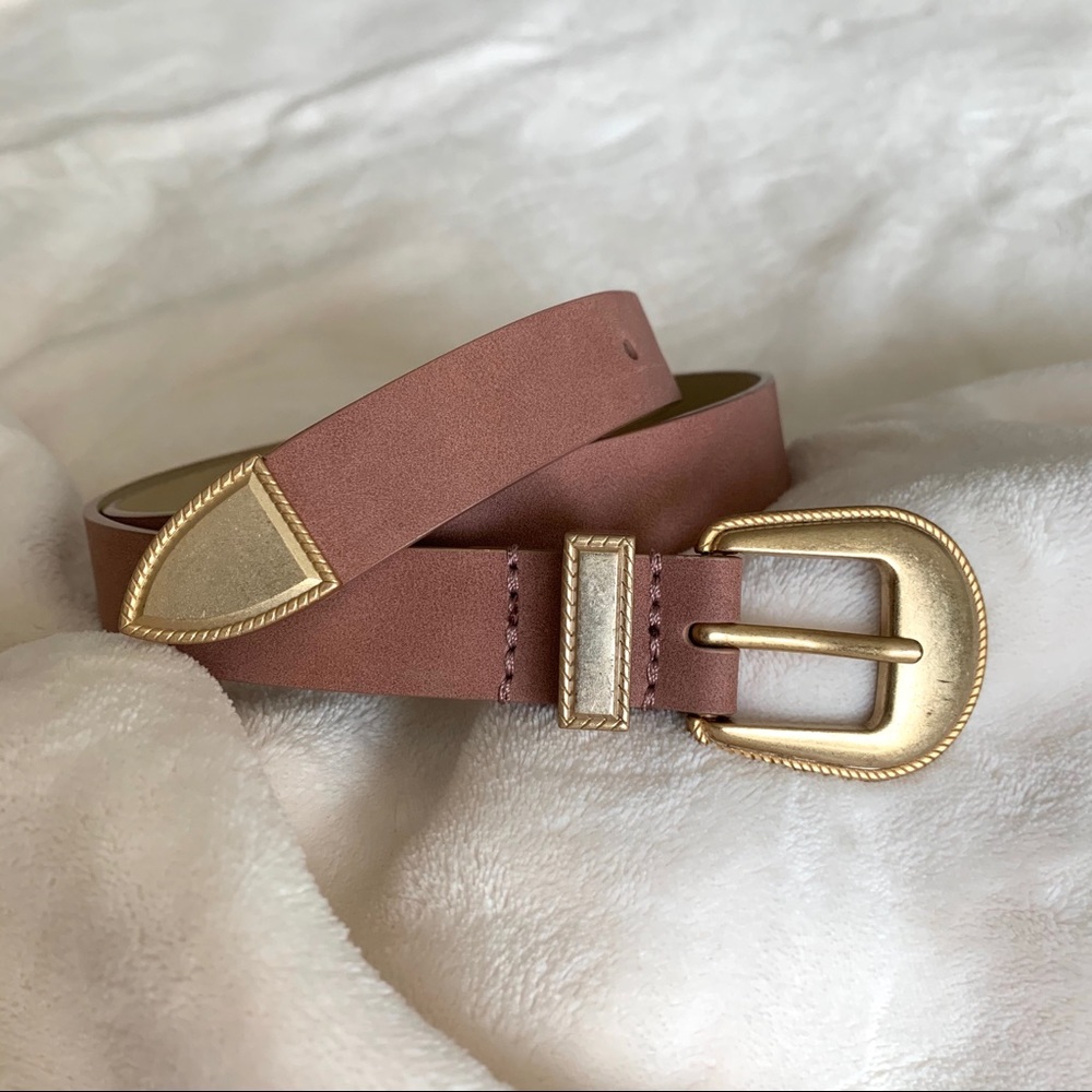 Suede Pink and Gold Western Style Belt 💞